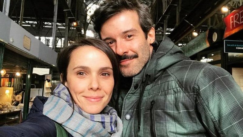 Gustavo Vaz posta foto ao lado da namorada Débora Falabella pela primeira vez - Foto: Reprodução/Instagram