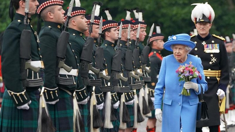 Rainha Elizabeth tem hábitos simples no castelo de verão da Família Real - Foto: Reprodução / Instagram