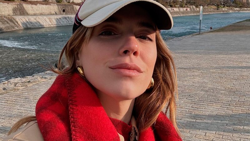 Alice Wegmann falou sobre excesso de trabalho como atriz - Foto: Reprodução/ @alicewegmann