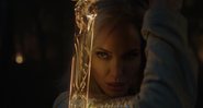 Angelina Jolie em cena de Os Eternos, que será lançado em novembro - Foto: Reprodução / Marvel Studios