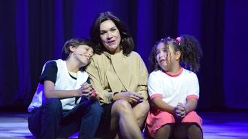 Atriz mirim Bella Moraes chama atenção no espetáculo 'Meu Filho é um Musical' - Foto: Divulgação