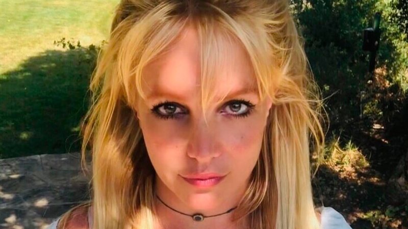 Britney Spears contou que sofreu acidente ao tentar acender a lareira - Foto: Reprodução/ Instagram@britneyspears