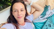 Atriz admite se arrepender de passar por fase seguindo o rótulo de mulher sexy - Foto: Reprodução / Instagram @carlamarinsoficial