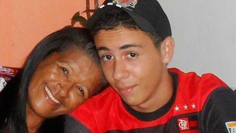 Carlinhos Maia homenageou a mãe no Instagram - Foto: Reprodução/ Instagram@kaka