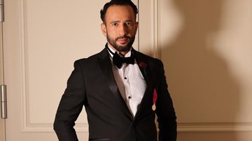 Estilista Charles Hermann é condecorado em Paris e celebra 26 anos de carreira com reconhecimento internacional - Reprodução Instagram