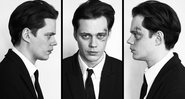 Bill Skarsgard interpreta Clark Olofsson na série da Netflix - Foto: Reprodução / Netflix