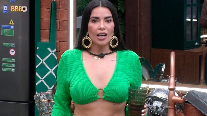 Dania Mendez, a mexicana do BBB 23, recebeu elogios ao ostentar boa forma - Foto: Reprodução/ @dania.mndz