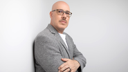 Daniel Salve vive uma das fases mais plurais de sua carreira no teatro musical - Foto: Divulgação