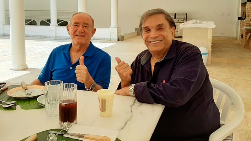 Renato Aragão e Dedé Santana mostraram reencontro e fãs ficaram animados - Foto: Reprodução/ Instagram
