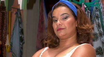 Solange Couto deu vida a Dona Jura em "O Clone" - Foto: Reprodução / Globo