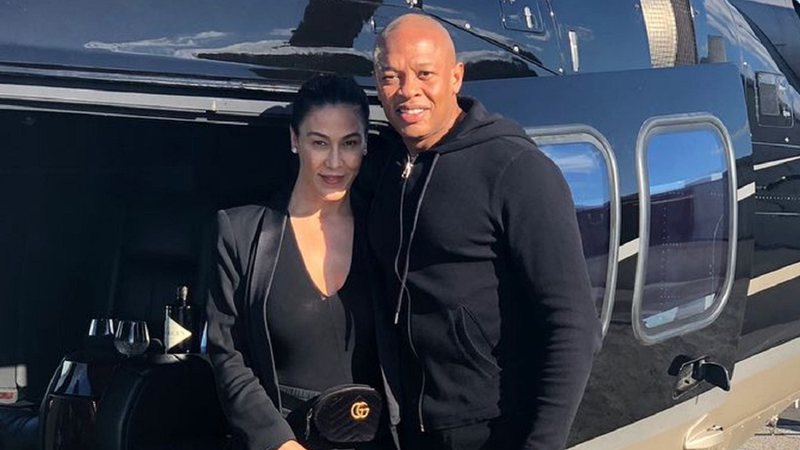 Nicole Young ao lado do então marido, o produtor musical Dr. Dre - Foto: Reprodução / Instagram