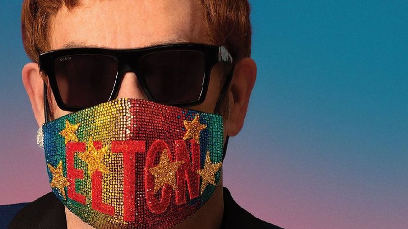 Elton John comenta que após turnê de despedida, passará mais tempo com sua família - Foto: Reprodução / Instagram @eltonjohn
