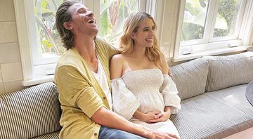 Emma Roberts e o namorado, Garrett Hedlund, anunciam a chegada do primeiro filho - Reprodução/Instagram
