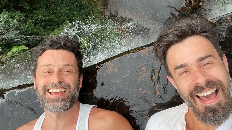 Rodrigo Bolzan e o namorado, Erom Cordeiro - Foto: Reprodução / Instagram