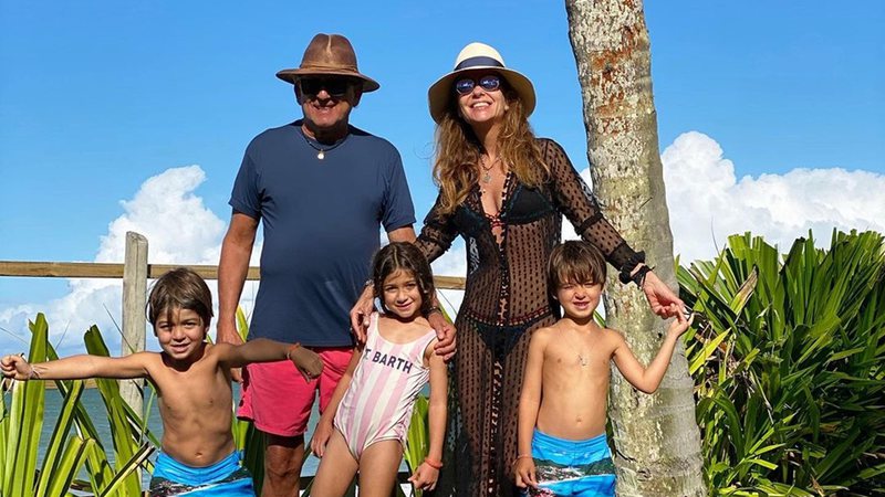 Galvão Bueno posta foto em família no Instagram - Foto: Reprodução / Instagram @galvaobueno