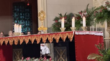 Imagem Santuário de São Sebastião reúne fiéis em noite de adoração e marca início da Semana Santa em Porto Ferreira