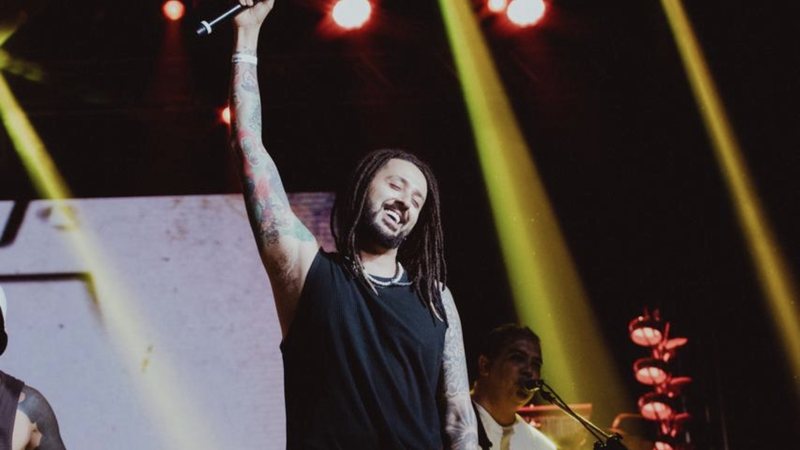 Julies prepara “Se Esse Emo Fosse um Reggae”, audiovisual com Pe Lanza, Rodrigo Koala, Hevo84 e Beto, do Replace - Foto: Divulgação