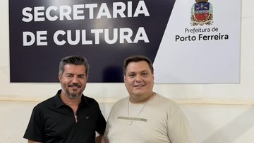 Imagem Secretário de Cultura Carlos Damas confirma, ao lado de Thiago Michelasi, o Rei e Rainha do Rodeio FEIFE 2026 em Porto Ferreira