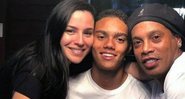 Janaína Mendes, João Mendes e Ronaldinho Gaúcho - Reprodução/Instagram@jnattielle