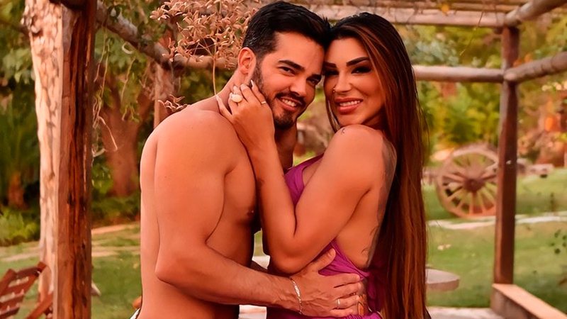Jenny Miranda e Fábio Gontijo planejam quarto do sexo na nova casa - Foto: Reprodução/ Instagram@jennybritomiranda
