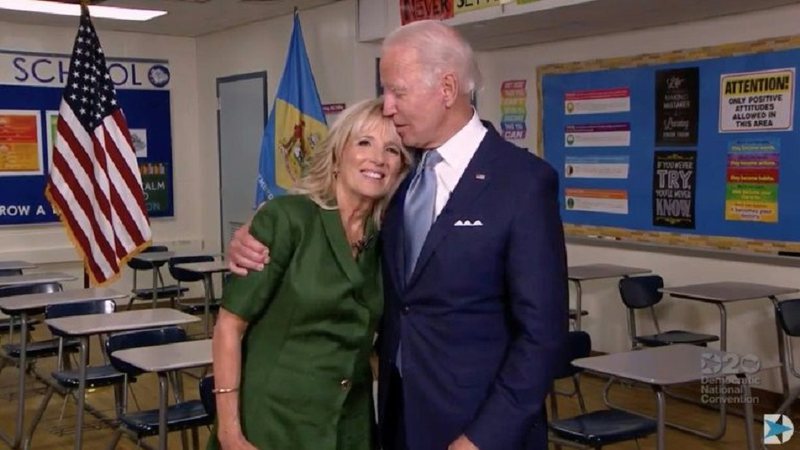 Jill e Joe Biden: unidos desde 1977, o casal agora controlará a Casa Branca - Reprodução