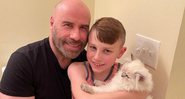 John Travolta e o filho mais novo, Ben, de sua relação com Kelly Preston - Foto: Reprodução / Instagram