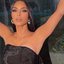 Socialite compartilhou registros e axilas chamaram atenção - Reprodução / Instagram @kimkardashian