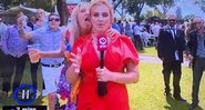 Repórter levou uma lambida na orelha durante entrada ao vivo em telejornal - Reprodução