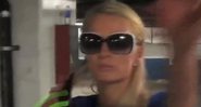 Imagem Vídeo mostra Paris Hilton agredindo fotógrafo