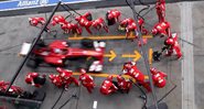 Imagem VÍDEO: Câmera ‘voadora’ mostra pit stop perfeito da Ferrari