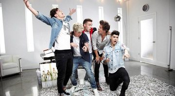 Músicos do One Direction no videoclipe da música Best Song Ever . Crédito: Reprodução/Digital Spy