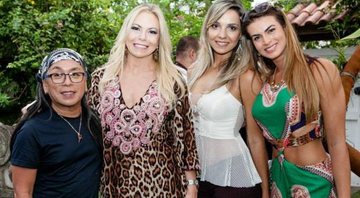 Hairstylist Celso Kamura, Nina Kauffmann ,Talita Alves e Renata Molinaro ( Foto: Alex Curty / MF Models Assessoria )