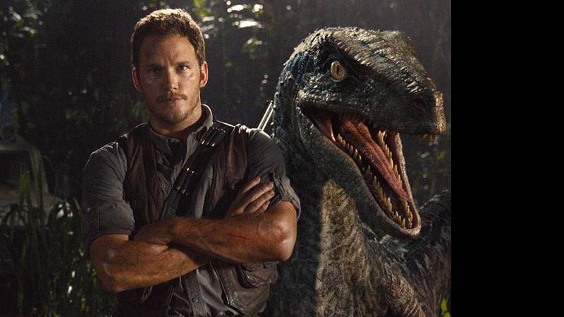 Chris Pratt também estará em O Mundo dos Dinossauros, outra franquia de sucesso. Crédito: Reprodução/Twitter