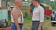 Evan Peters no set de American Horror Story: Freak Show - Foto: Reprodução/ Entertainment Weekly