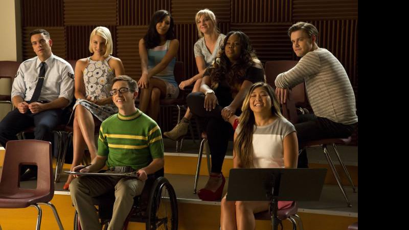 Elenco original de Glee se reúne na última temporada - Foto: Divulgação/Fox