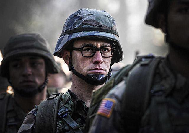 Joseph Gordon-Levitt como Edward Snowden em filme de Oliver Stone. Crédito: Divulgação