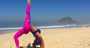 Aline Riscado aproveitou o sol nesta segunda-feira para treina na praia - Foto: Reprodução/ Instagram