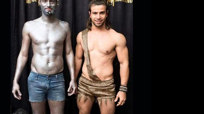 Munhoz e Mariano à caráter para festa à fantasia (Foto: Instagram / Reprodução)
