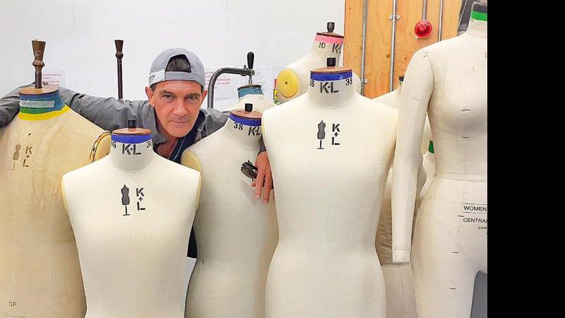 Antonio Banderas no curso de moda - Foto: Reprodução/ Instagram