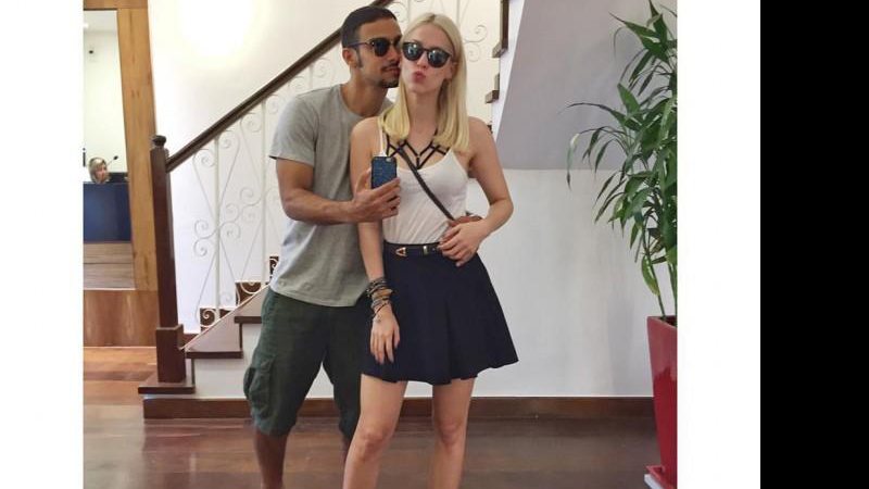 Sérgio Malheiros com a namorada, Sophia Abrahão - Foto: Reprodução/Instagram
