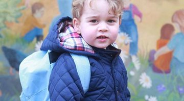 Príncipe George em seu primeiro dia de aula - Foto: Reprodução/Instagram