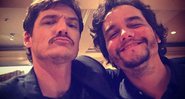 Pedro Pascal com seu colega de Narcos Wagner Moura - Foto: Reprodução/Instagram