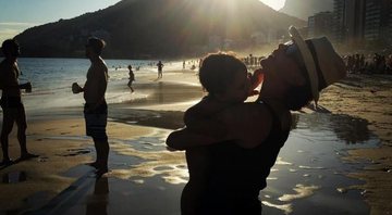 Carolina Ferraz com a filha Anna Izabel - Foto: Reprodução/Instagram