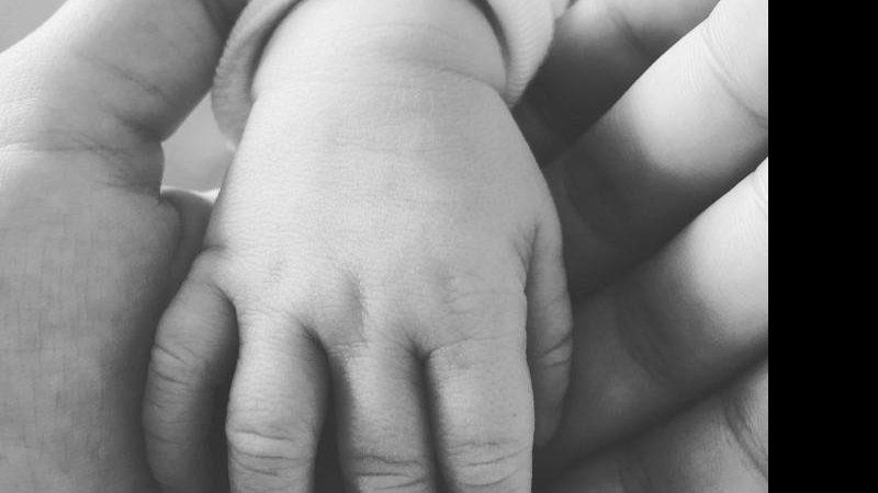 Sophie Charlotte mostra mão do filho, Otto - Foto: Reprodução/Instagram