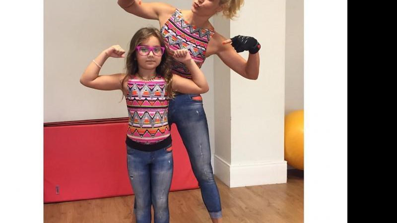Flávia Alessandra combina o look com a filha para malhar - Foto: Reprodução/InstagramFla