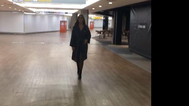 Ivete Sangalo desfila em saguão de aeroporto - Foto: Reprodução/ Instagram