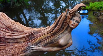 Debra Bernier transforma restos de Árvores, argila e conchas em esculturas - Foto: Debra Bernier