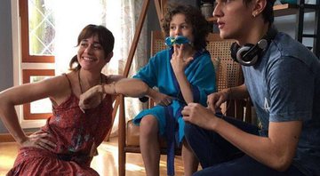 Alessandra Negrini grava com Cauã Gonçalves e Christian Figueiredo - Foto: Reprodução/ Instagram