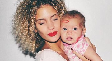 Laura Fernandez e a filha Sol de Maria - Foto: Reprodução/ Instagram