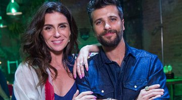 Alice (Giovanna Antonelli) e Mario (Bruno Gagliasso) resolvem ficar juntos - Foto: TV Globo/ Maurício Fidalgo